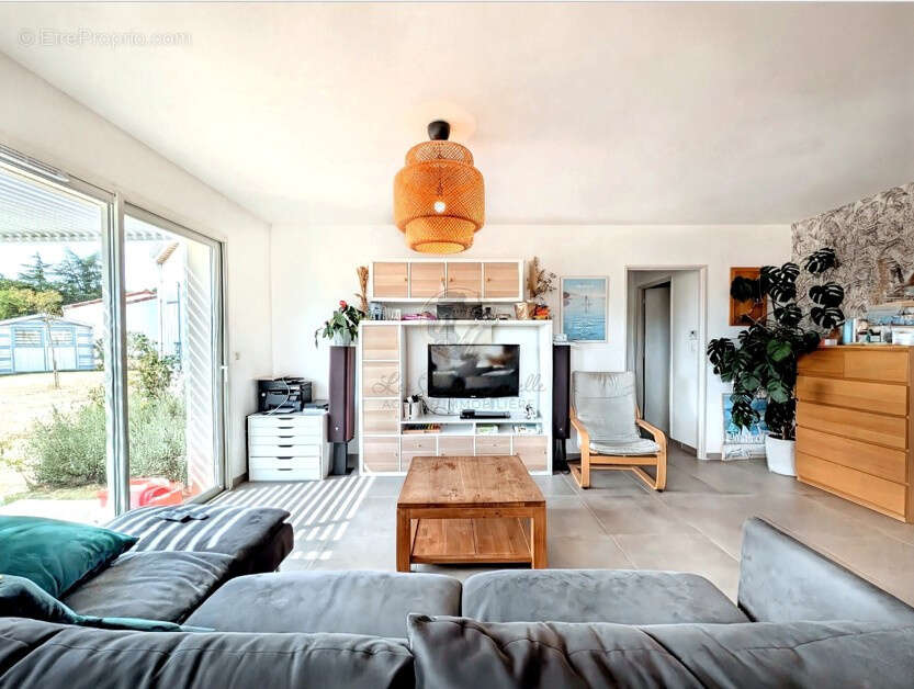 Maison à FAY-LE-CLOS