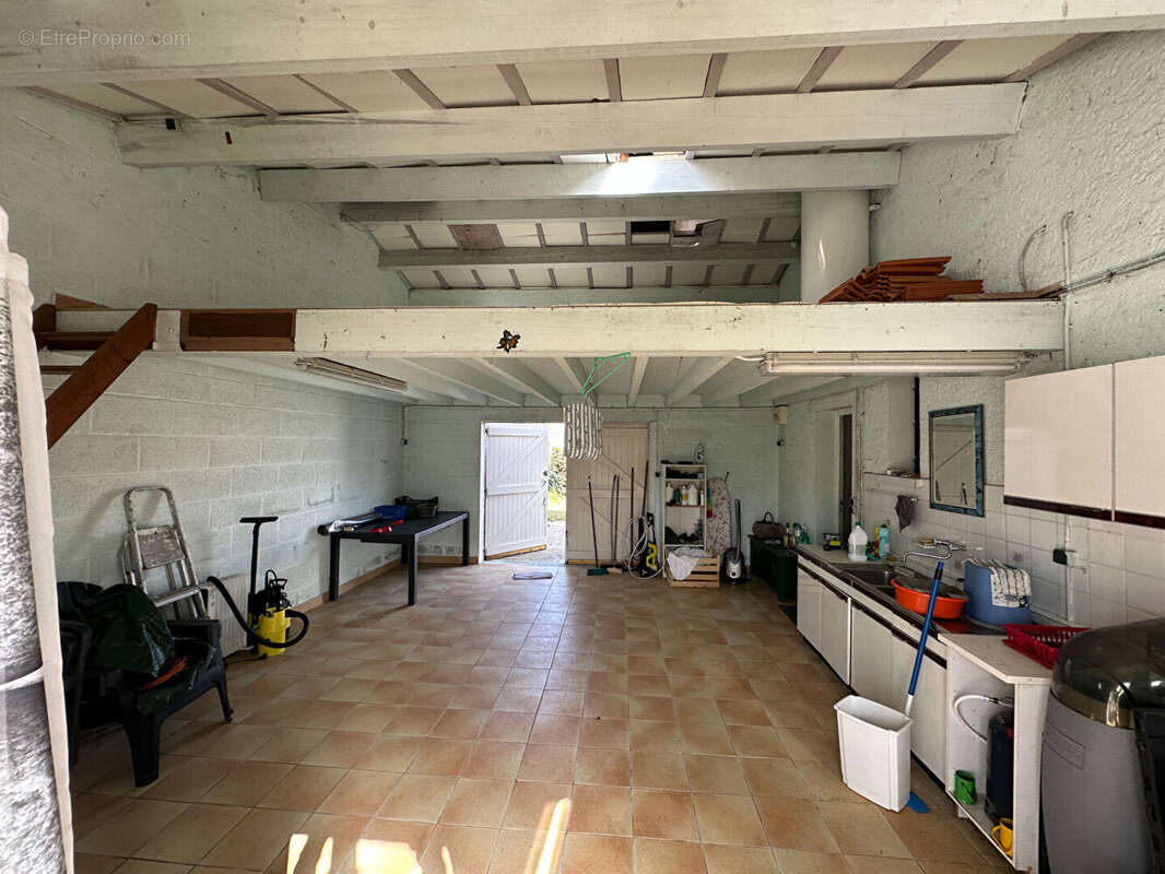 Maison à BOURCEFRANC-LE-CHAPUS