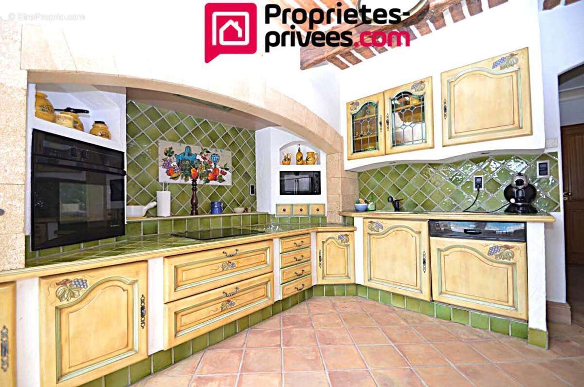 Maison à FIGANIERES