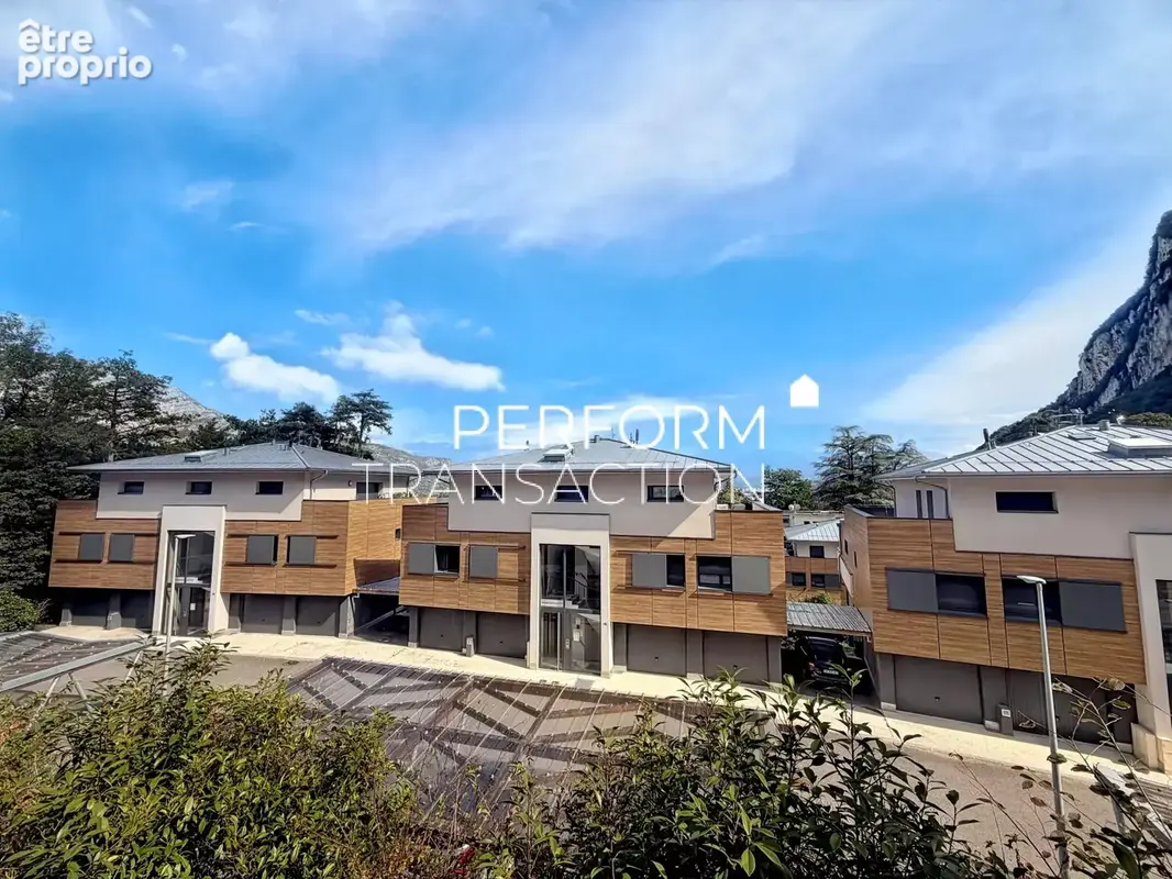 Sassenage – Domaine de Beaurevoir  T3 de 69 m² avec terrasse et vue Vercors - photo 9