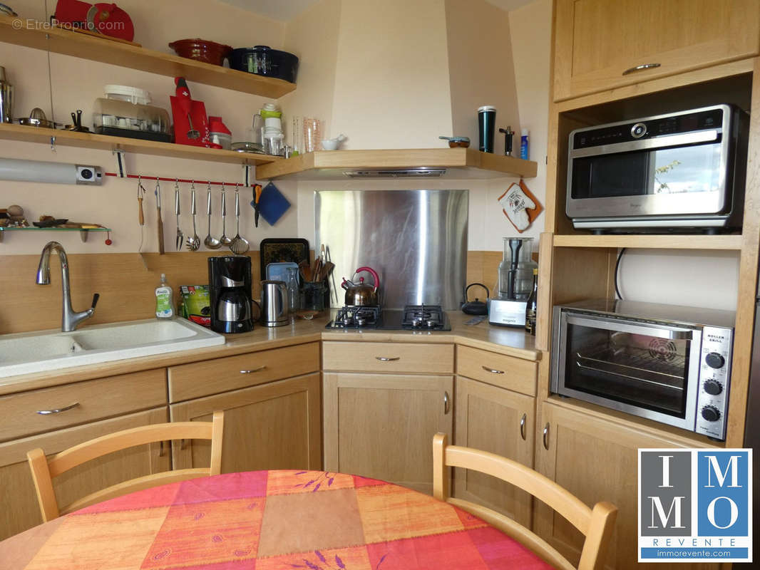 Maison à LES AIX-D&#039;ANGILLON