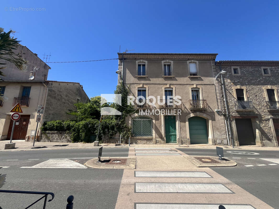 A Vendre, maison de village de 240m2 avec jardin et dépendance,Hérépian - photo 7