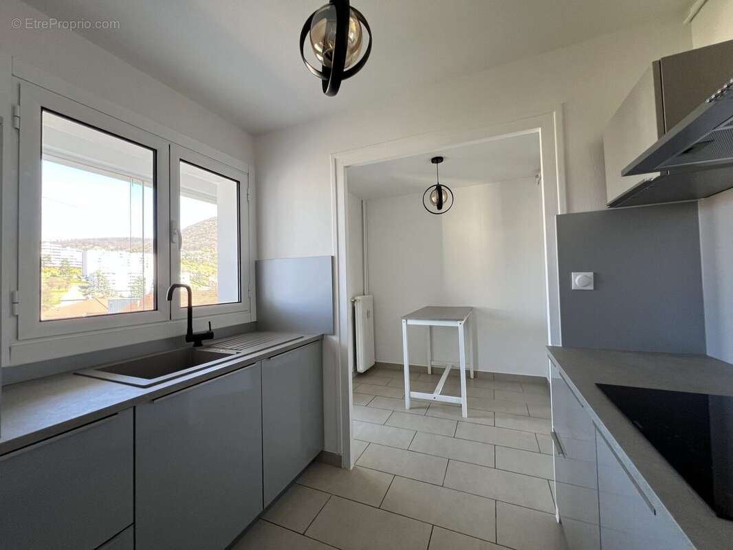 Appartement à VOIRON