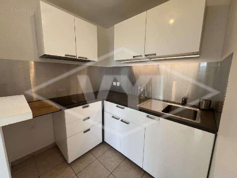 Appartement à COMBS-LA-VILLE