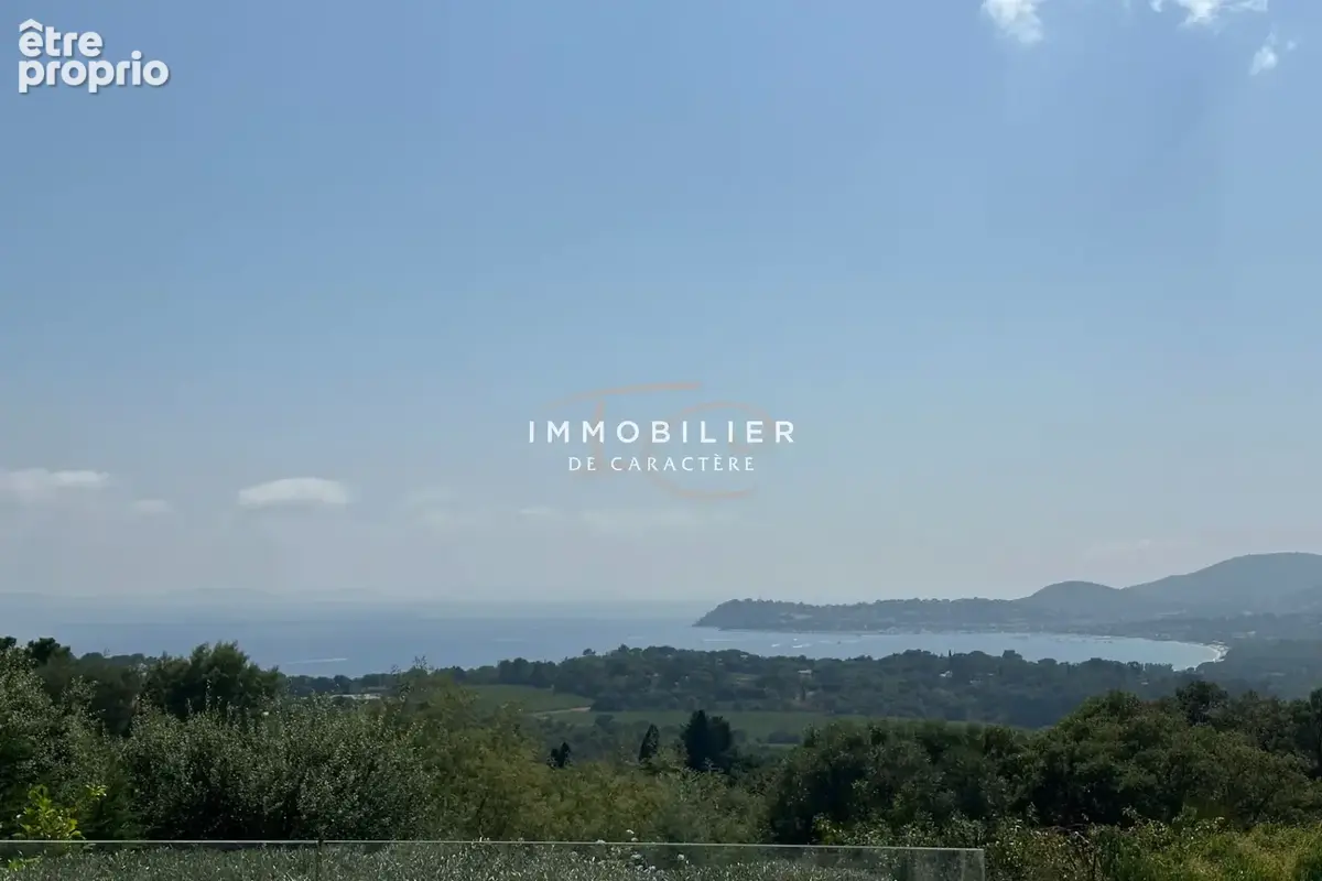 Photo Maison à La Croix-Valmer au prix de 3 360 000€