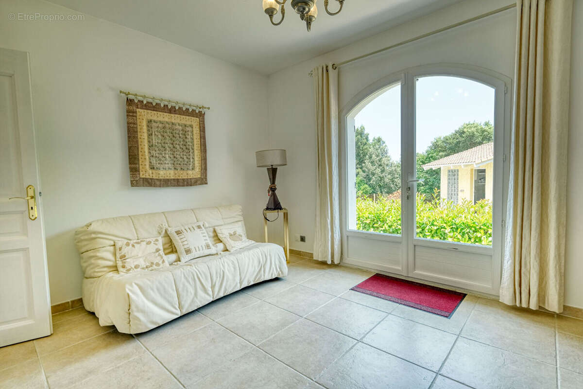 Maison à SANTA-MARIA-POGGIO