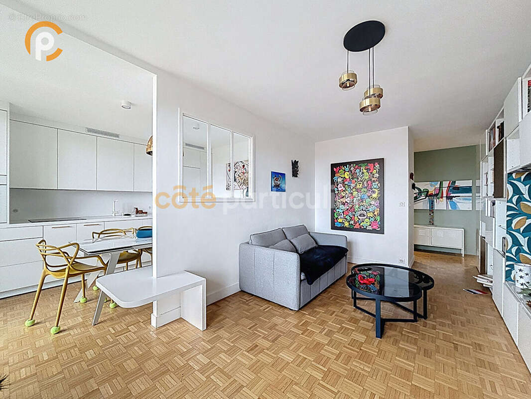 Appartement à PARIS-12E