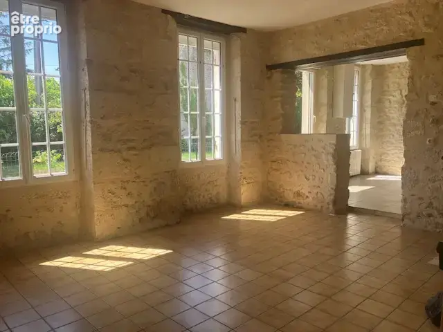 Charmante maison en pierre secteur calme sur 800m2environ - photo 1