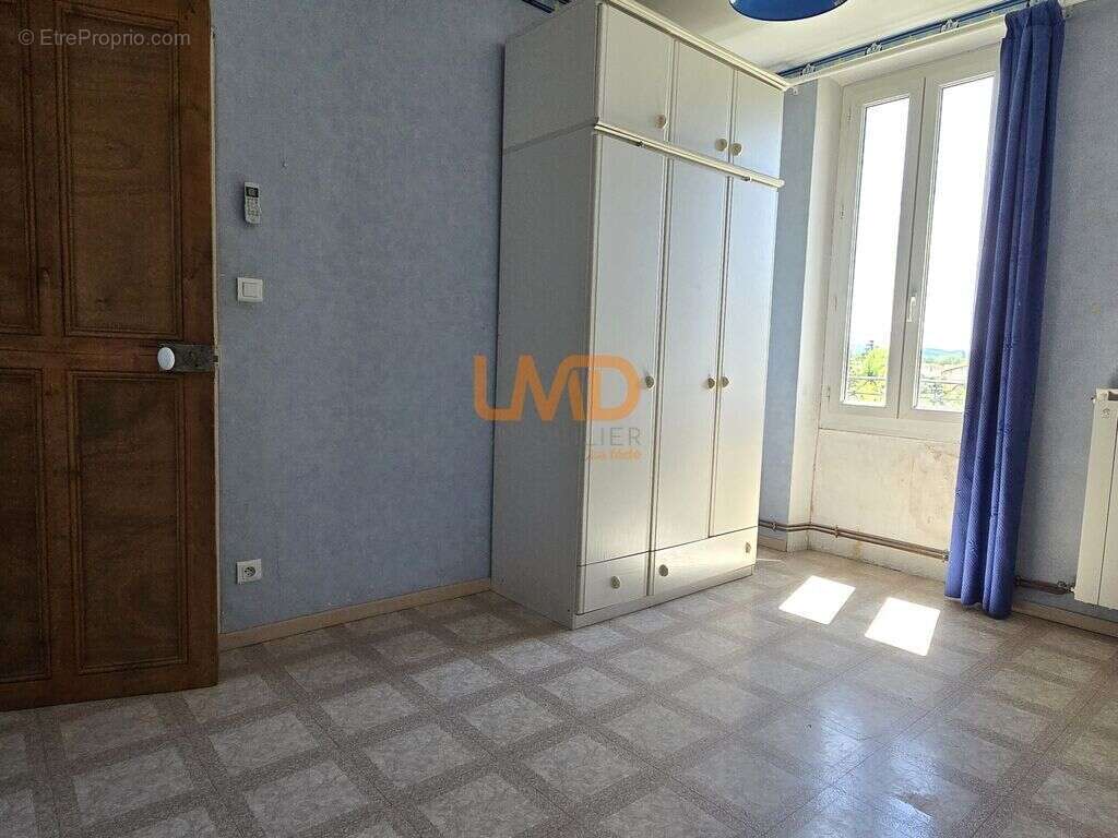 Maison à MAZAN