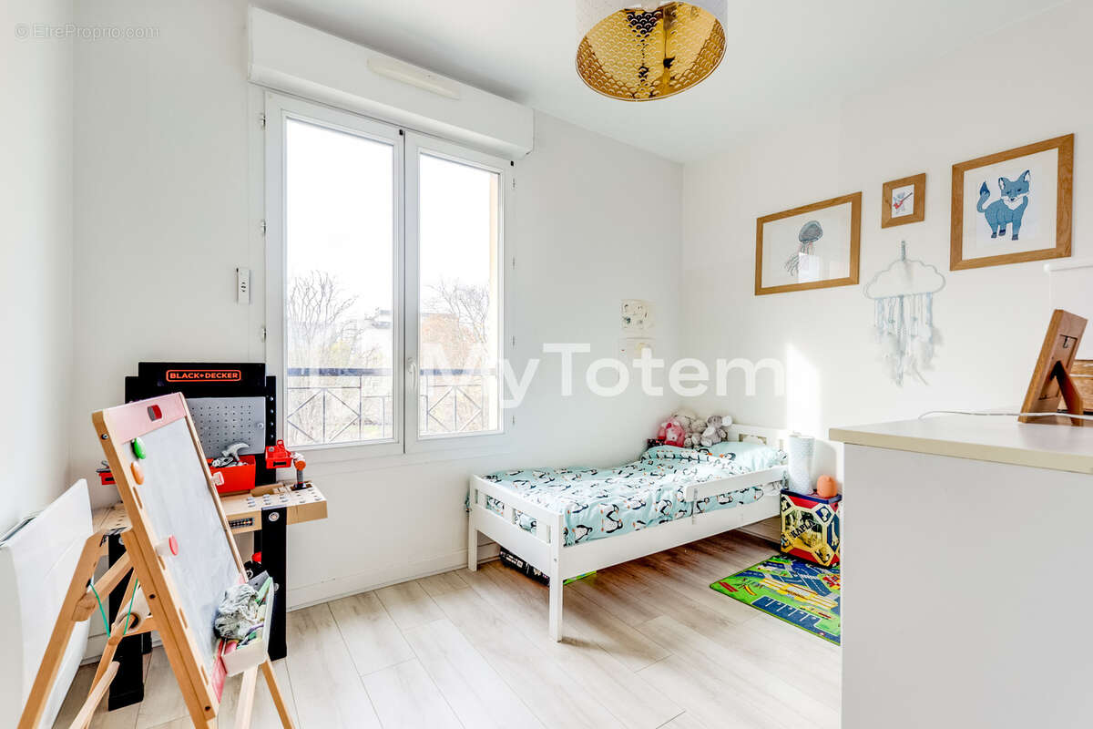 Appartement à COLOMBES