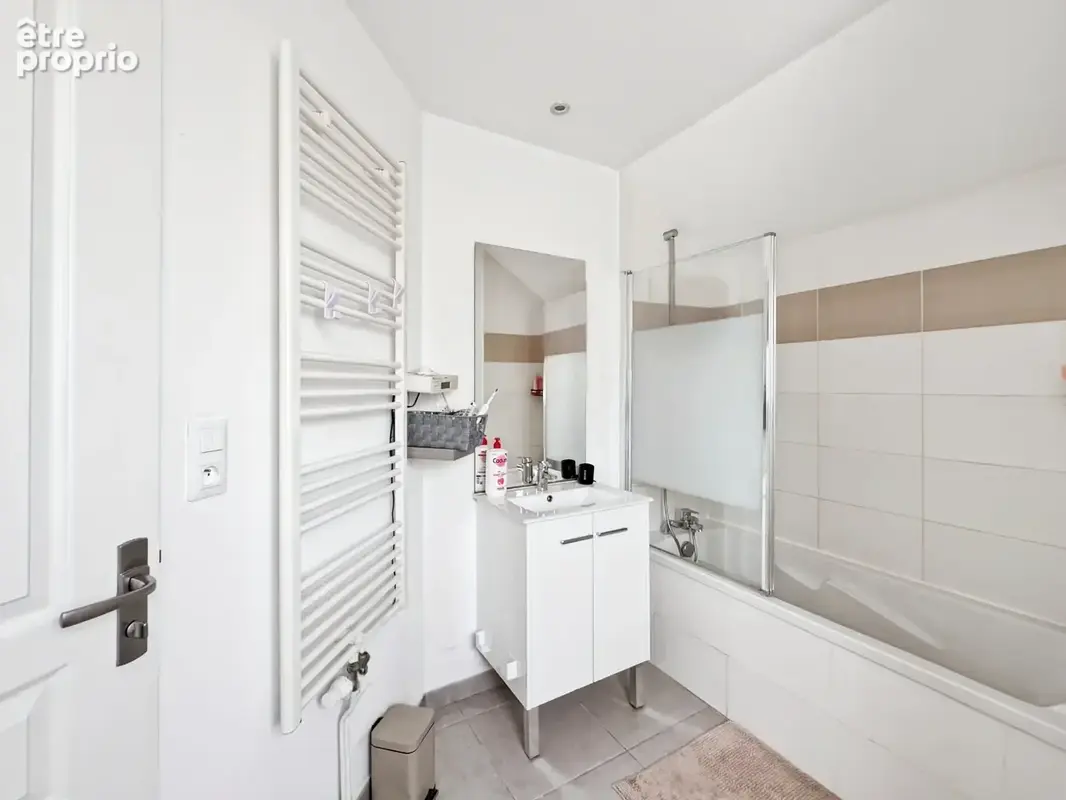 Trélazé – maison 2019 de 97 m2 – pmr – 4 chambres – garage – deux extérieurs - photo 15