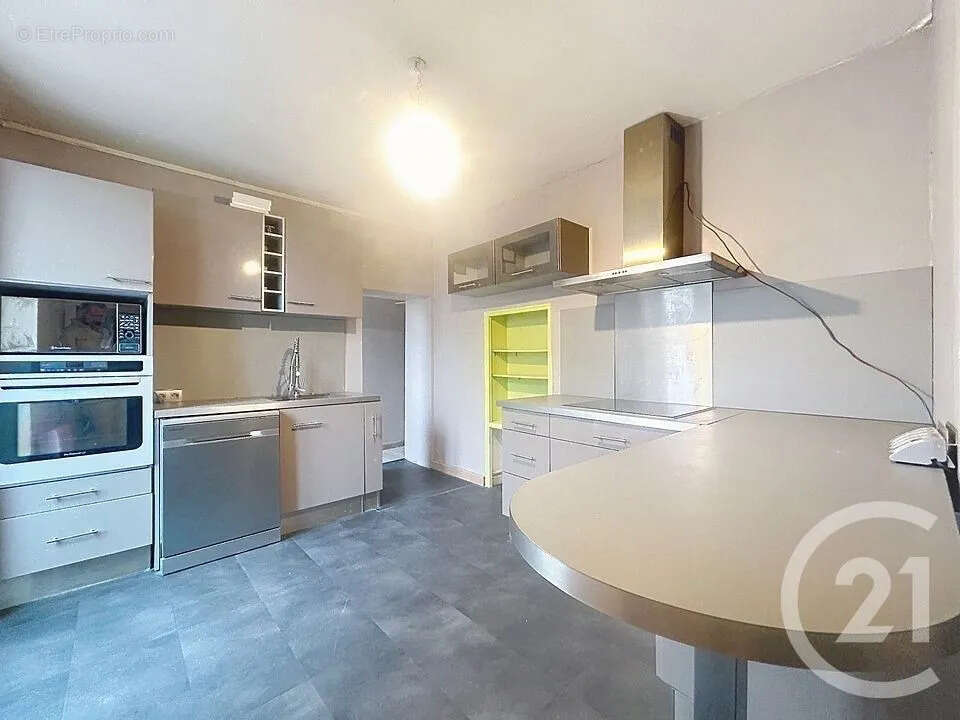 Appartement à MELUN