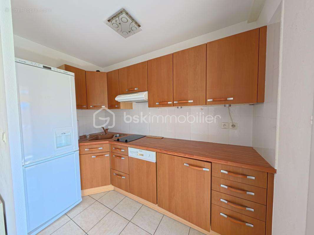 Appartement à VALLAURIS