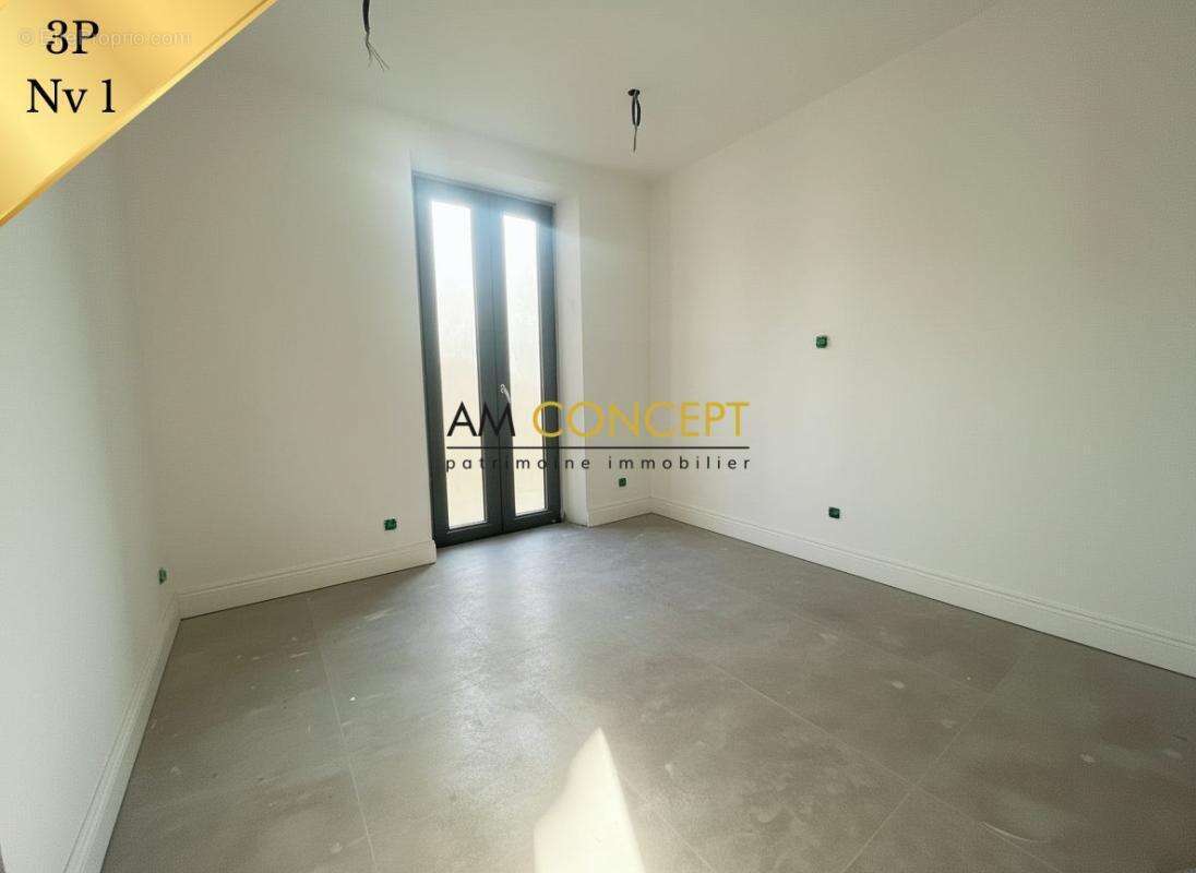 Appartement à LA TURBIE