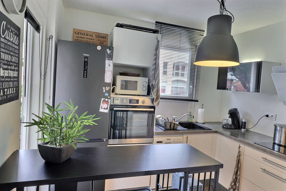 Appartement à LATTES