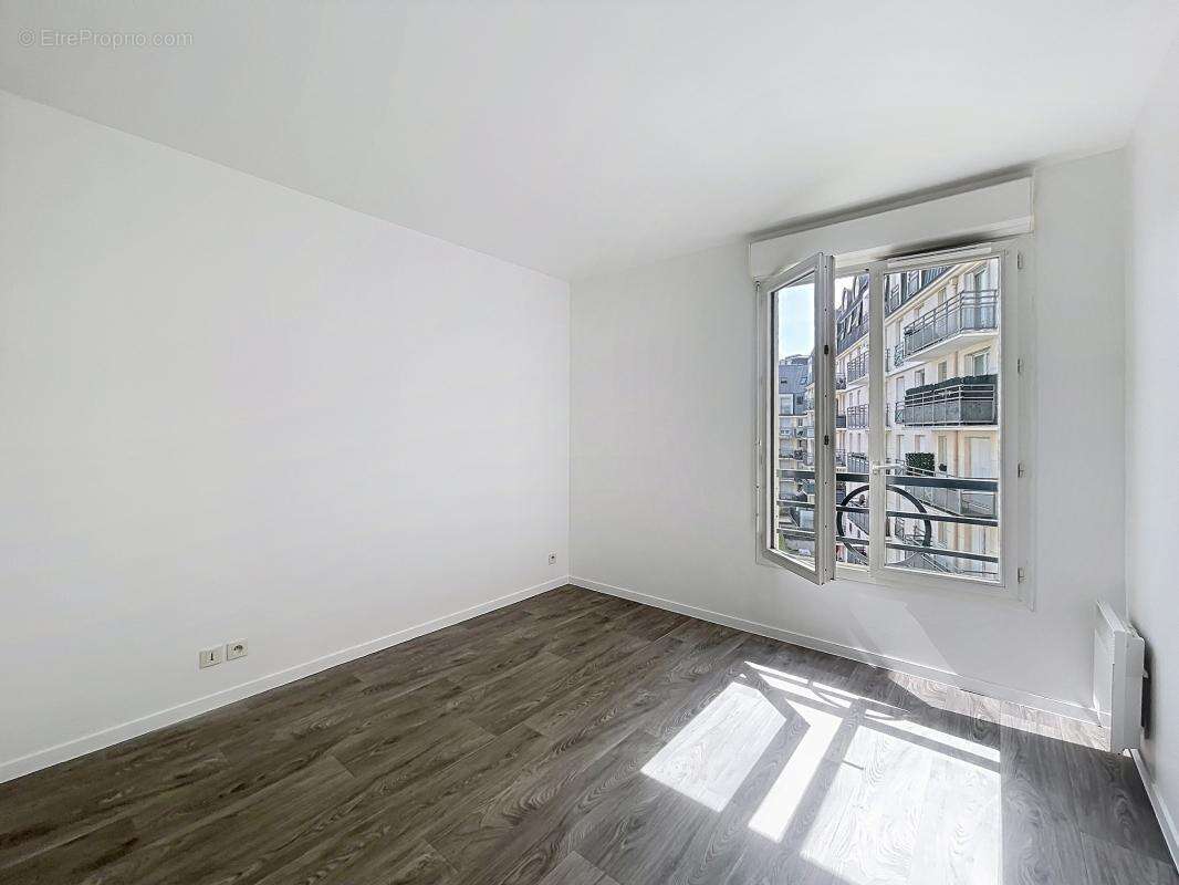 Appartement à CHATILLON
