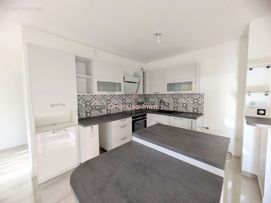 Appartement à VERNOUILLET