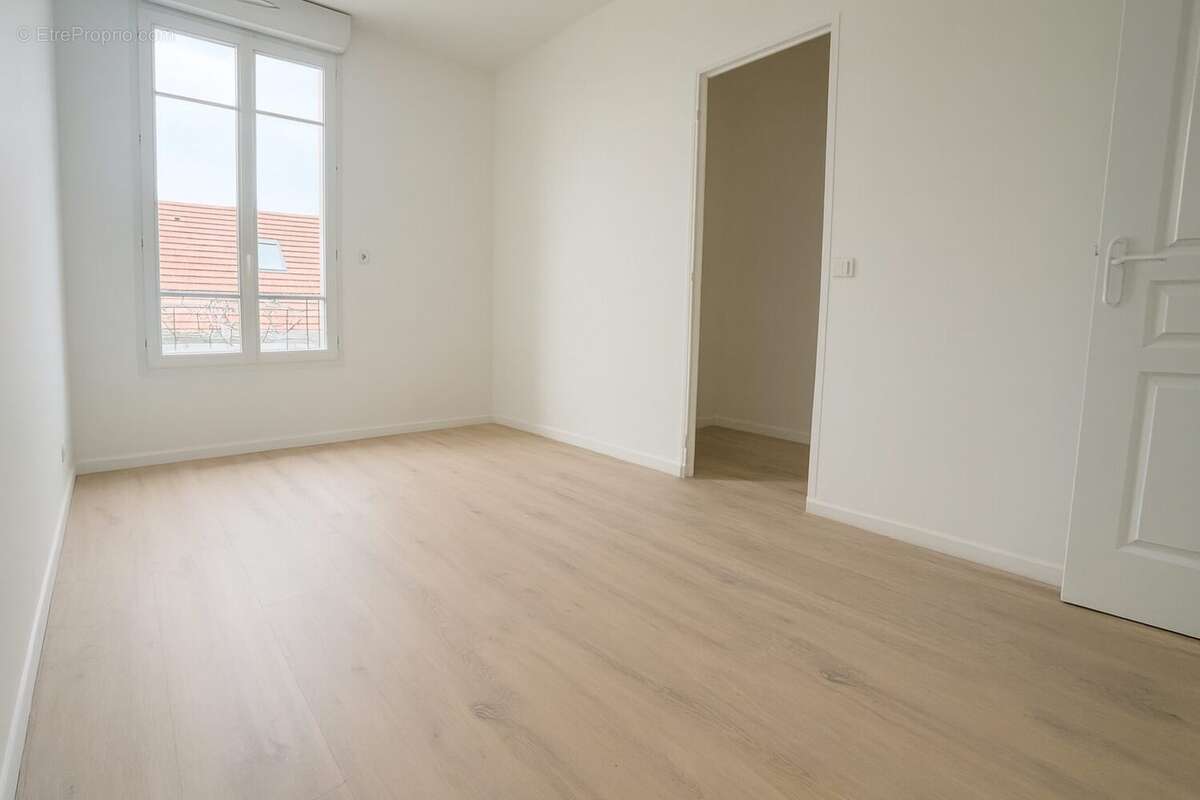 Appartement à MAISONS-ALFORT