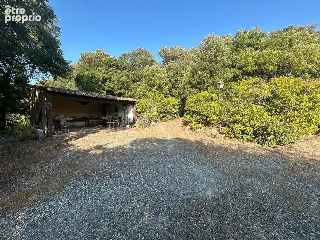 Maison avec vue dégagée parcelle de plus de 4 000 m² - photo 5