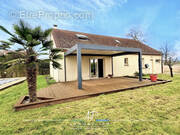 Maison à SAINT-JULIEN