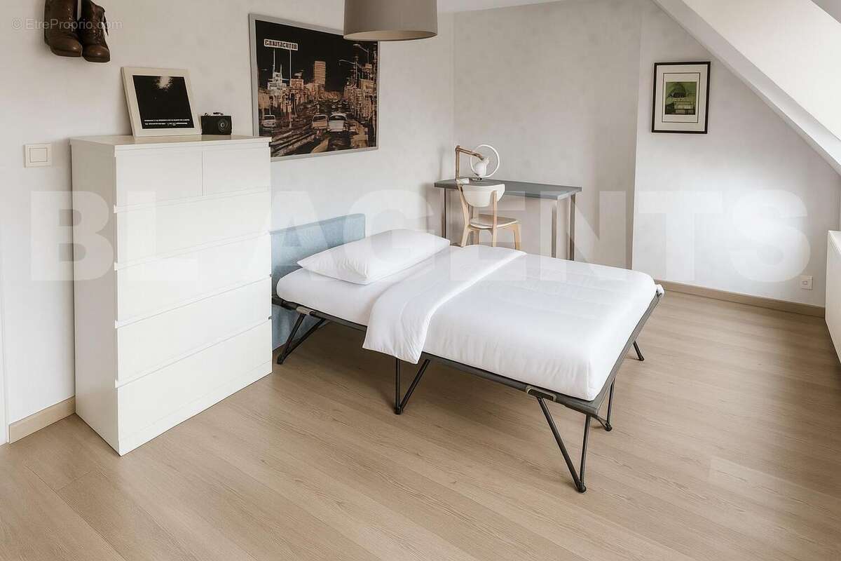 Image 23 juil - Maison à LISIEUX