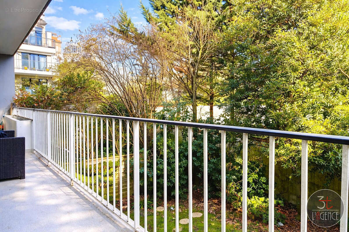 Appartement à FONTENAY-SOUS-BOIS