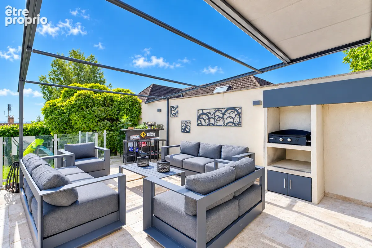 Maison avec piscine et vue panoramique hauteur de la boisse - photo 7