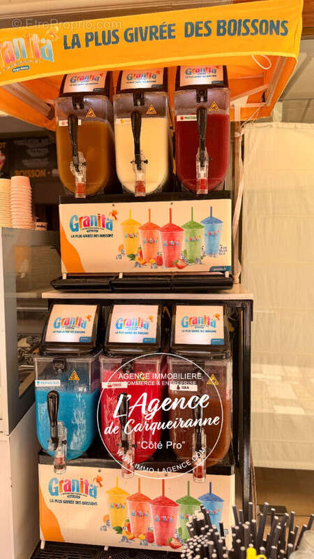 A vendre fonds de commerce glacier artisanal 27 m2 avec laboratoire ouvert 6 mois dans l'annee idealement situe dans le centre d - photo 3
