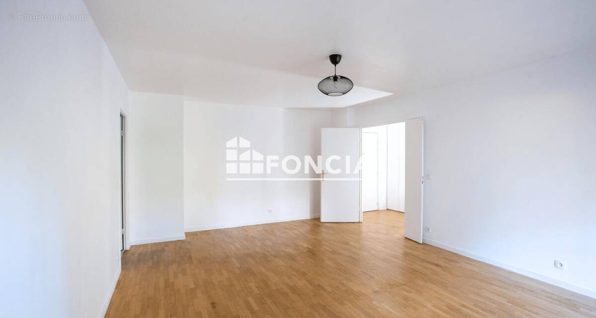 Appartement à ASNIERES-SUR-SEINE