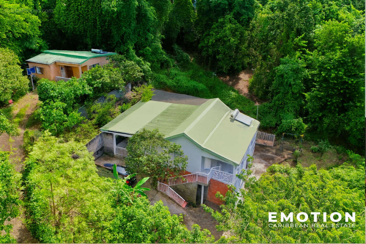 Maison à POINTE-NOIRE