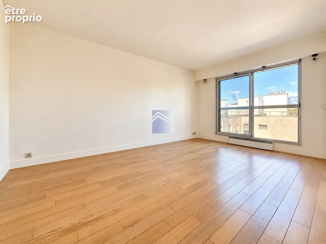 NEUILLY-SUR-SEINE — ÎLE DE LA JATTE  2 pièces de 45,39m2 au calme et lumineux au dernier étage ! - photo 4