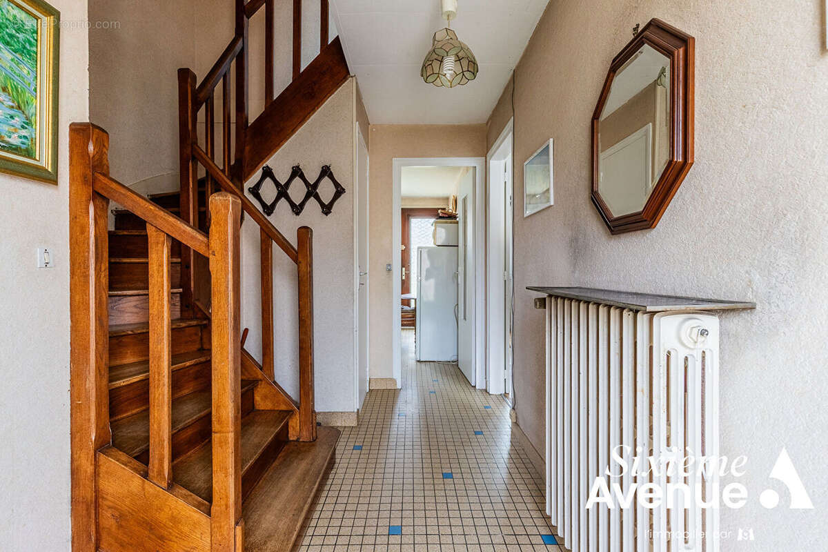 Maison à CHILLY-MAZARIN