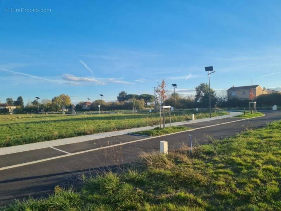 Terrain à RIEUMES