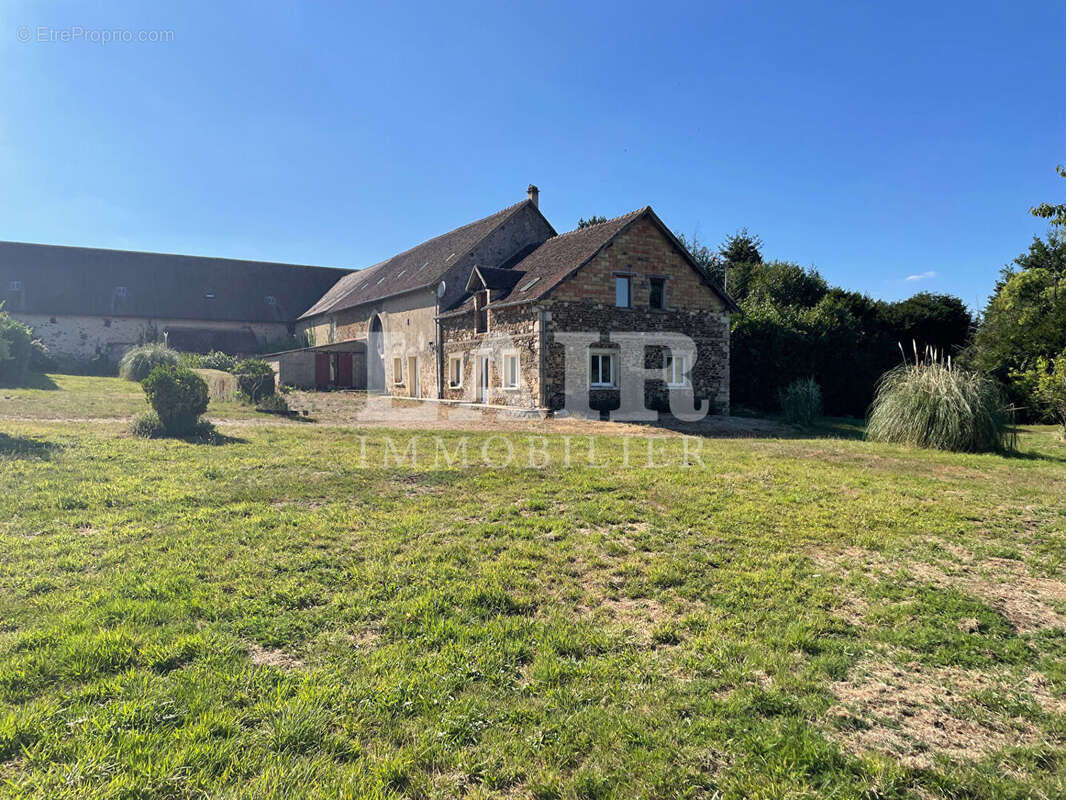 Maison à vendre au pied de la forêt de Perseigne, réf B13992 - photo 15
