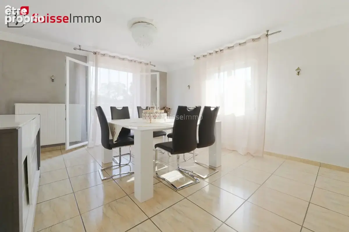 Maison Montbéliard 10 pièces 222 m2 habitables - photo 6