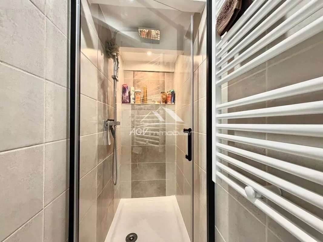 Maison à SAINT-PRIVAT-DES-VIEUX