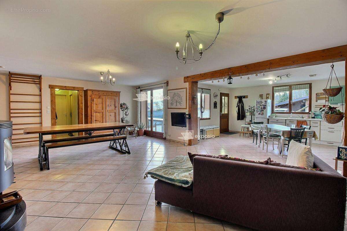 Maison à LA MOTTE-SERVOLEX