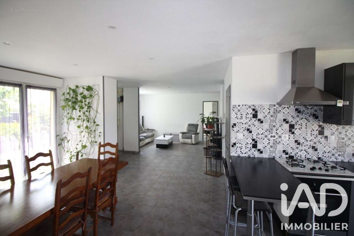 Maison 99 m² à Menesqueville  - photo 3