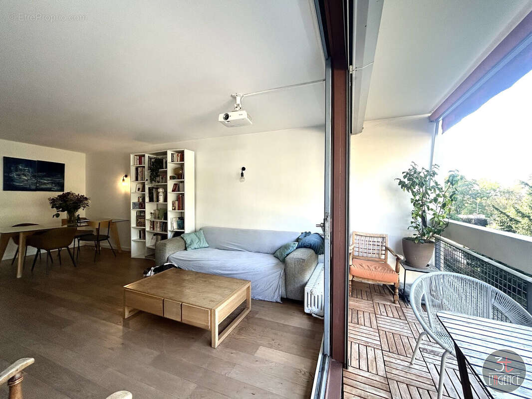 Appartement à FONTENAY-SOUS-BOIS