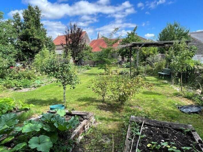 Maison à VILLEFAGNAN