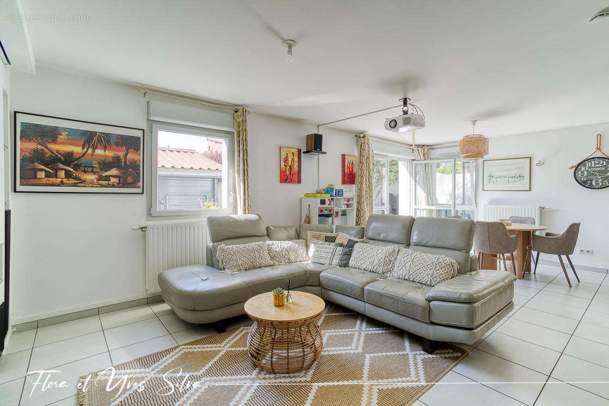 Appartement à CHASSE-SUR-RHONE