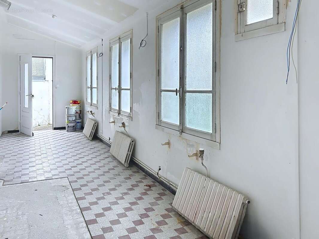 Maison 82 m² à Equeurdreville-Hainneville  - photo 6