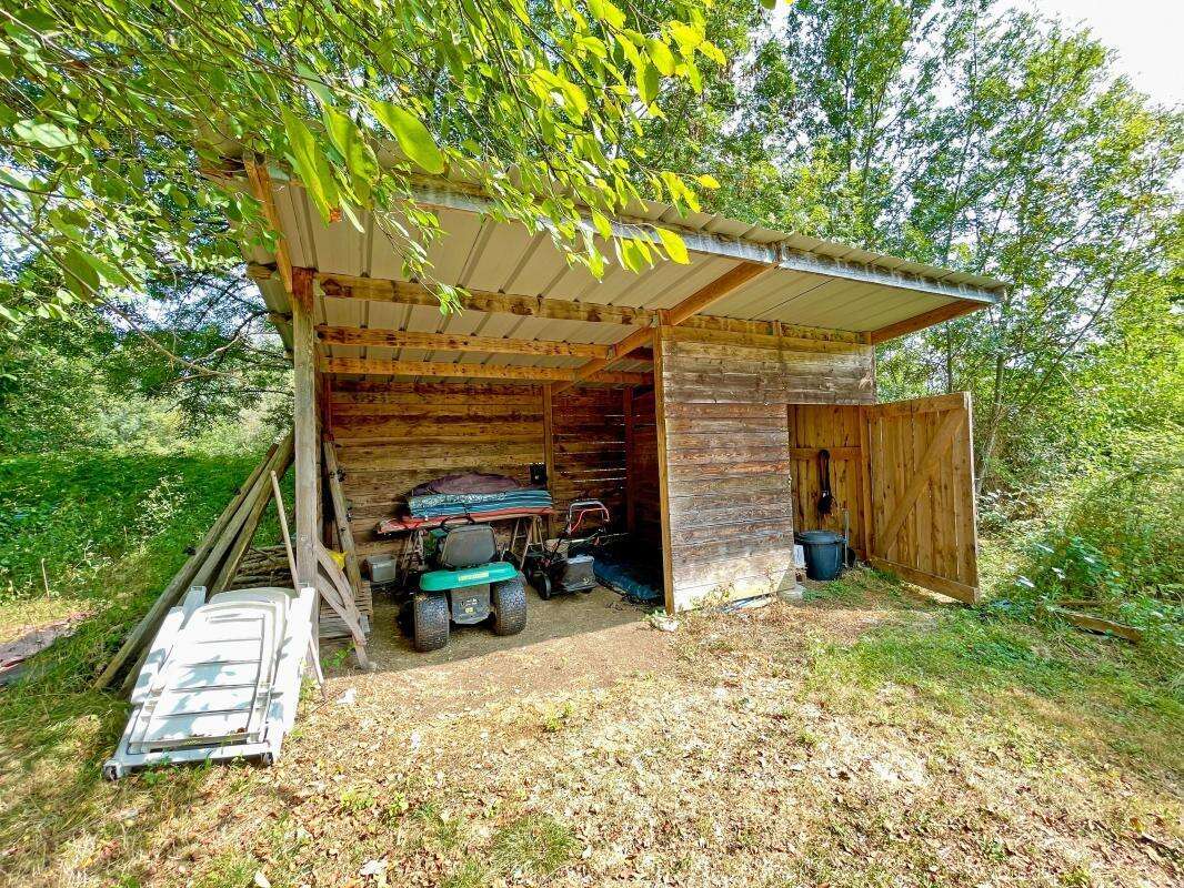 Maison à MAUZENS-ET-MIREMONT