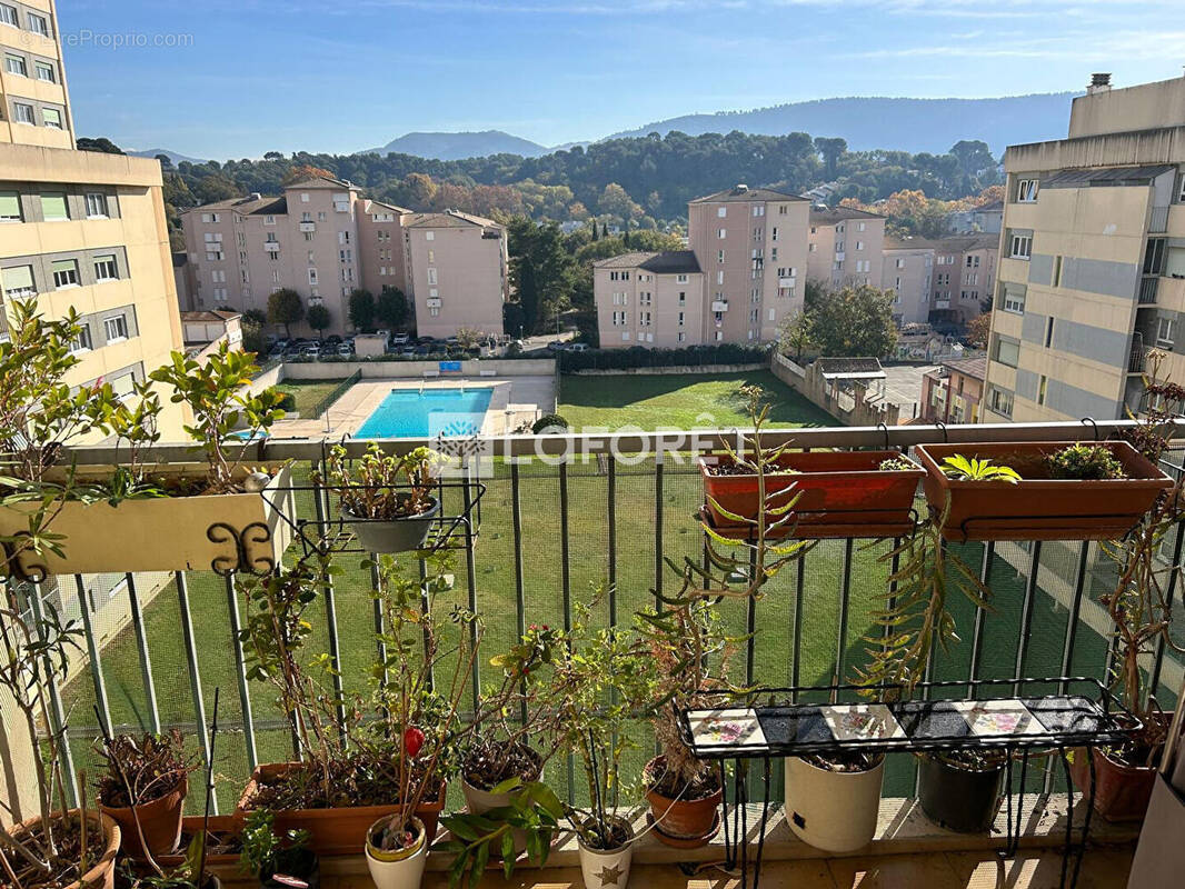 Appartement à AUBAGNE