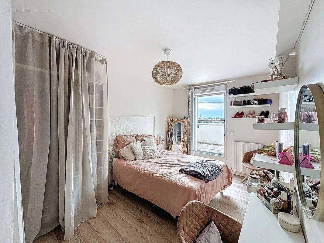 Appartement à LIMEIL-BREVANNES