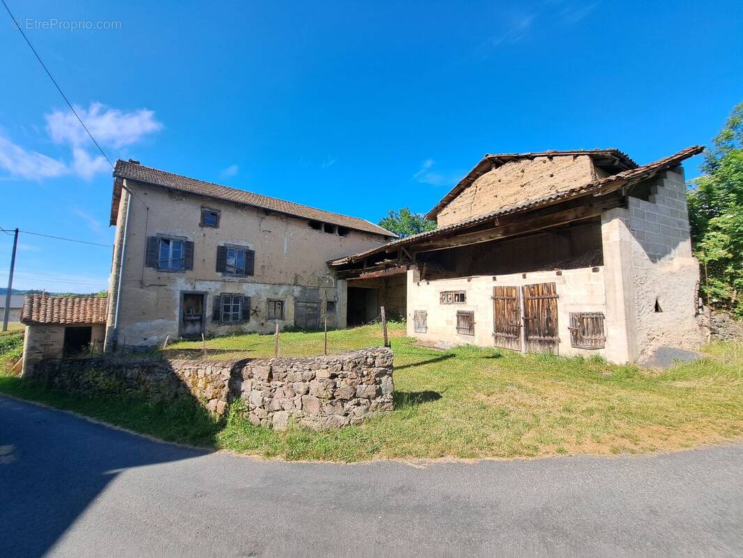 Photo 1 - Maison à MARSAC-EN-LIVRADOIS