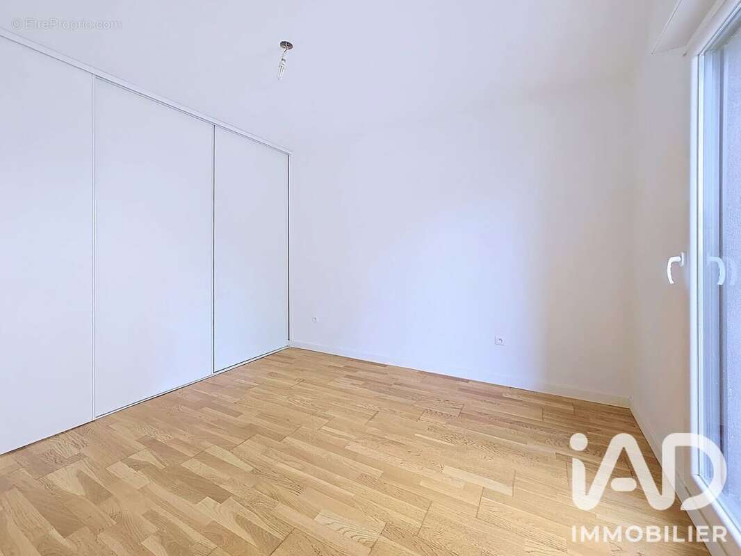 Appartement 40 m² à Lens  - photo 3
