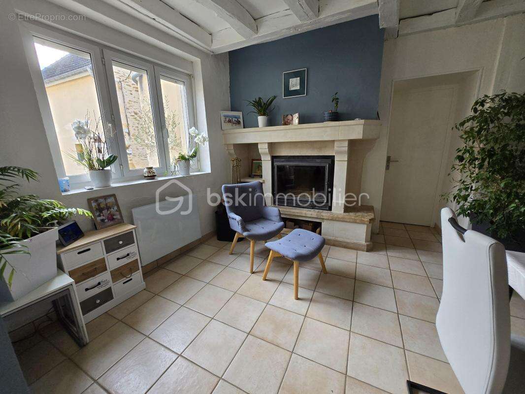Magnifique Maison de Village de 251m² avec dépendances et piscine à Marzy - photo 4