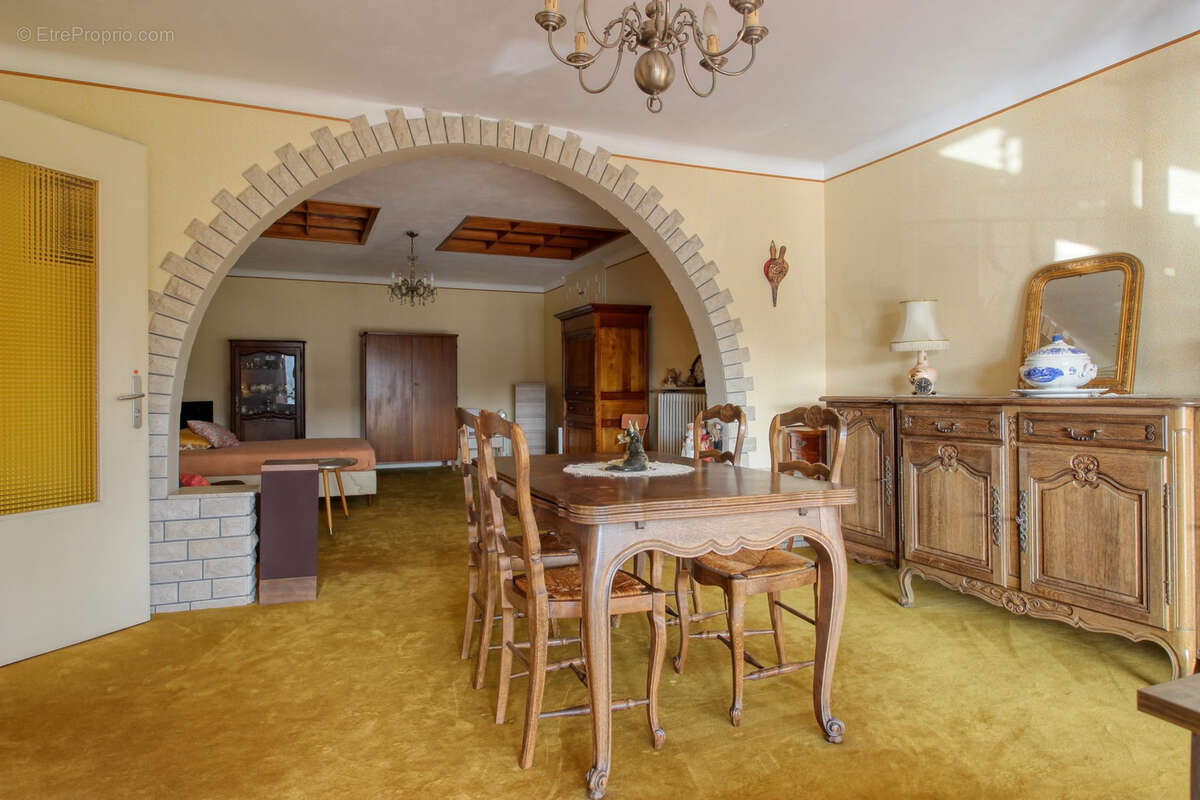 Appartement à ARRIANCE