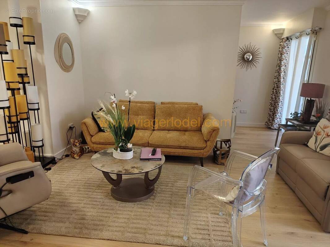 Appartement à MENTON
